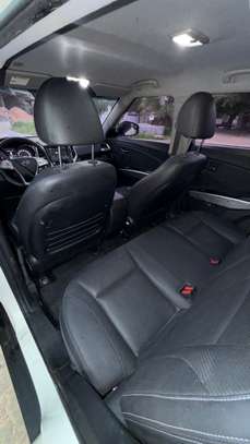 Ssang yong Tivoli 2016 image 7