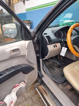 Mitsubishi L200 2012 image 6