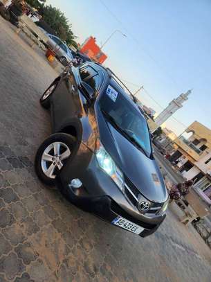 Toyota année 2014 image 4