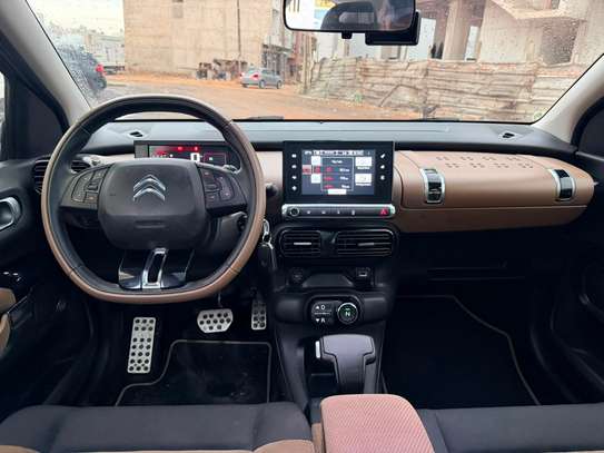 Citroën C4 *Cactus* ANNÉE : 2017 image 12