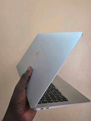 Mac Air 2020 image 4