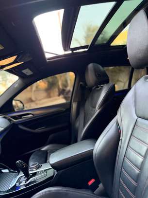 BMW X4 M40 image 10