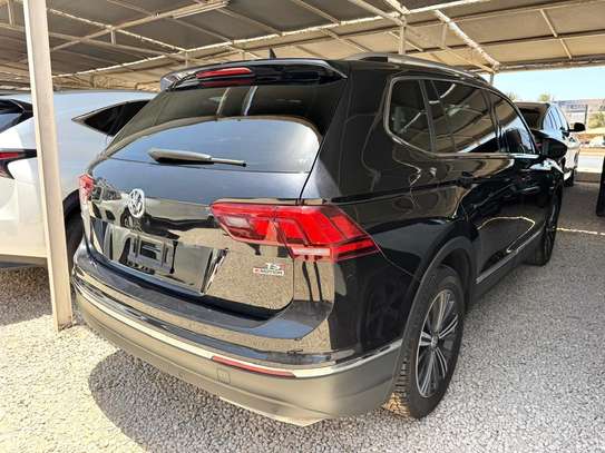 Volkswagen Tiguan image 3