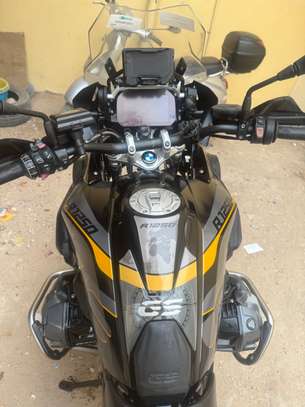 BMW R1250 GS exclusive image 4