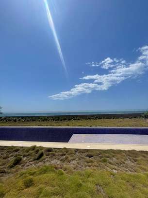 villa de plain-pied pieds dans l’eau Pointe des Almadies image 10