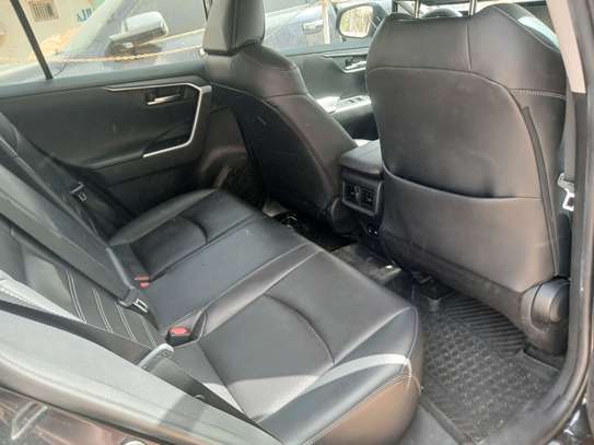 Toyota Rav4 essence automatique image 3