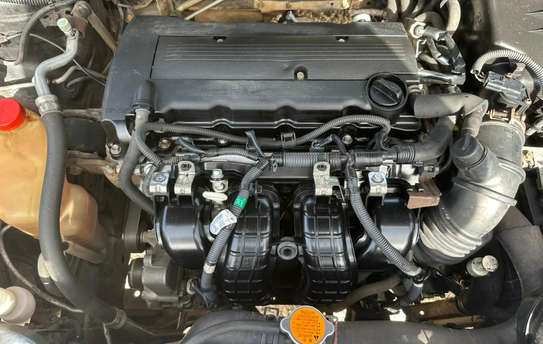 Mitsubishi RVR image 7