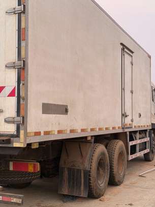 Dongfeng camion poids lourd grande capacité blanc image 4