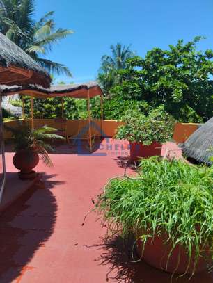Villa meublée en résidence à Saly avec TF Individuel image 4