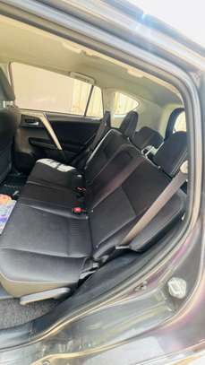 Toyota rav 4 XLE 2015 image 7