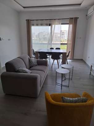 chambre-salon meublé à la cité Apix image 8