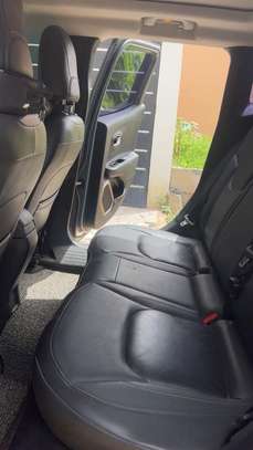 Location jeep renegade image 5