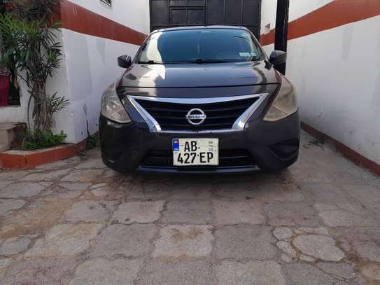 Nissan Versa 2017 image 2