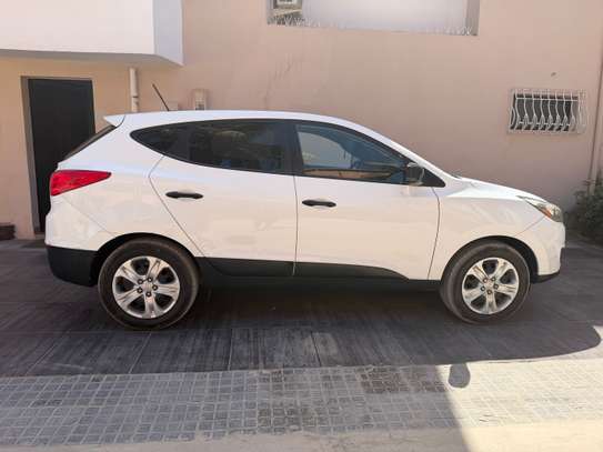 HYUNDAI TUCSON 2015 image 2