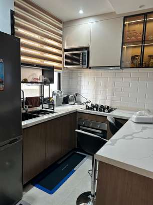 À vendre – F2 neuf de standing entièrement meublé au Point E image 14