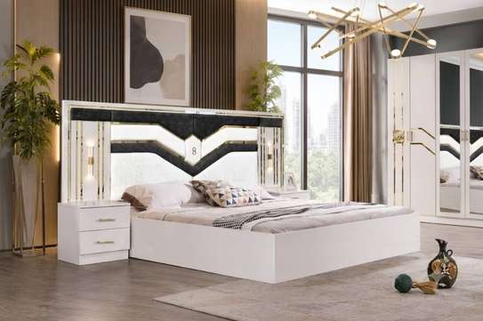 CHAMBRE A COUCHER 6BATTANTS 5PIECES BLANC MC622H image 2