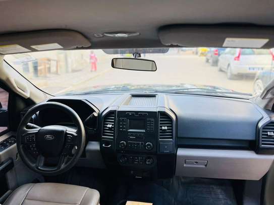 Ford F150 automatique essence année (2017) image 8