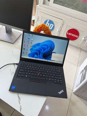 Lenovo Thinkpad T14 Corei7 512ssd Ram16 image 5
