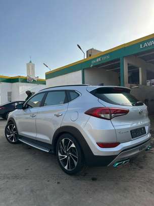 Hyundai Tucson 2017 image 3