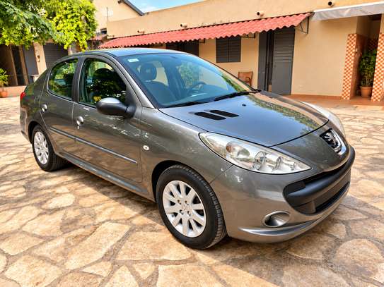 PEUGEOT 207 SEDAN | 2011 image 2