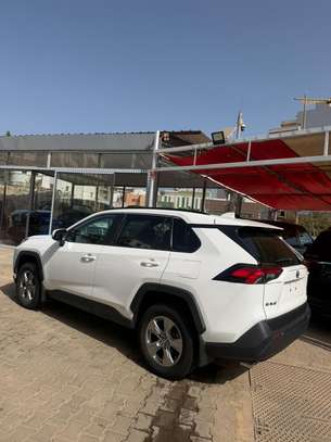 TOYOTA Rav4 2025 image 13