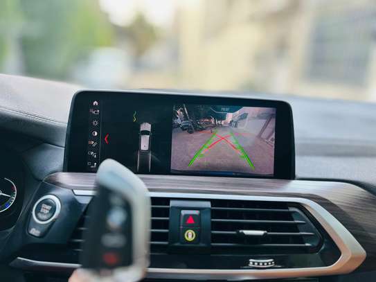 BMW X3 année 2019 image 10