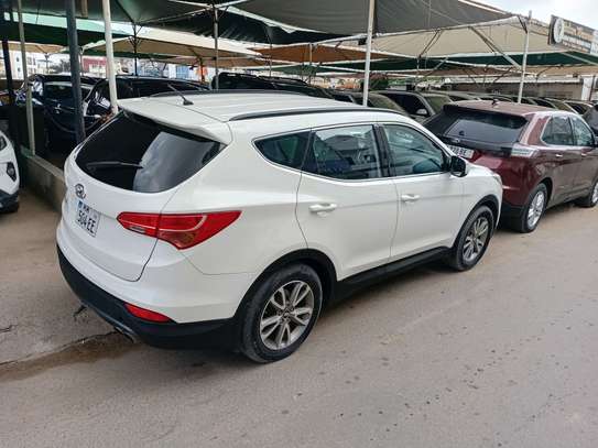 Hyundai santafe automatique image 8