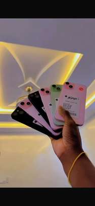 IPHONE 16 Plus  128gb image 2