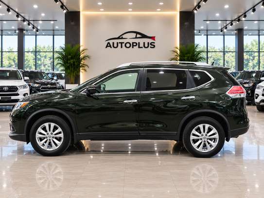 Nissan Rogue SV AWD 2016 image 5