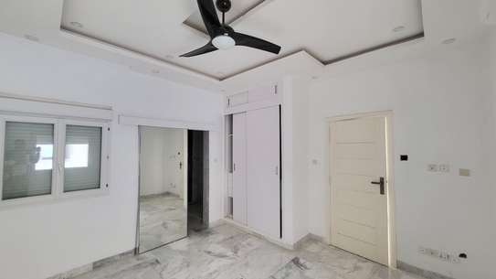 Bel appartement aux Mamelles (Cité Cheikh Amar) image 5