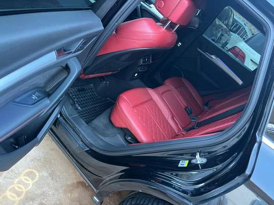 Audi SQ5 Quattro 2018 image 13