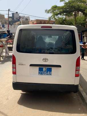 Fourgonnette Toyota Hiace 2009 image 3