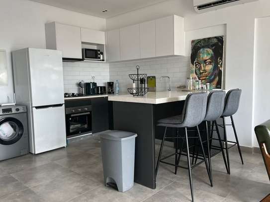 Magnifique Appartement Meublé F2 á Sicap Baobab image 5