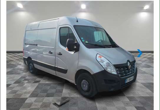 Fourgon Renault Master 2018 image 2