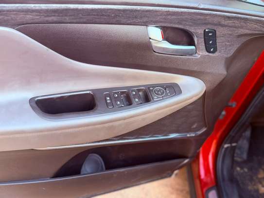 Hyundai Santafe 2019 image 9