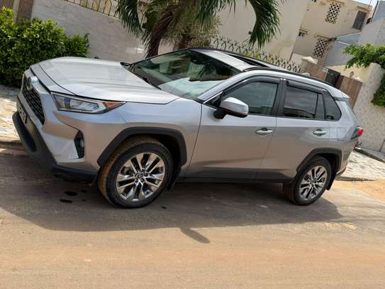 Toyota Rav4 4/4  Année 2020 image 8