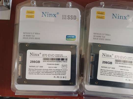 EVO 256 Go SSD SATA III rapide image 3
