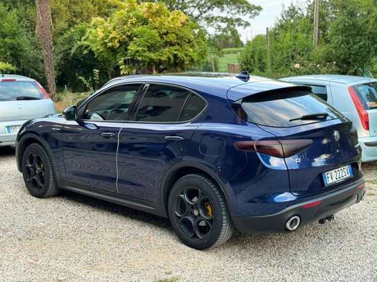 Alpha Roméo Stelvio 2019 image 4