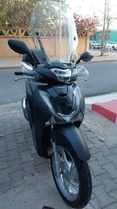 SH 150 à vendre image 3