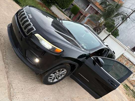 Jeep Cherokee 2019 image 6
