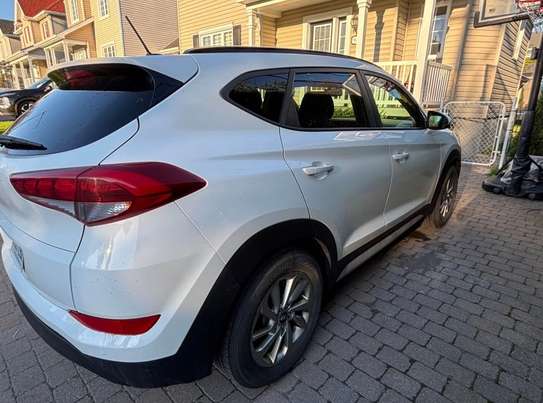 Hyundai Tucson 2017 PREMIUM SE image 3