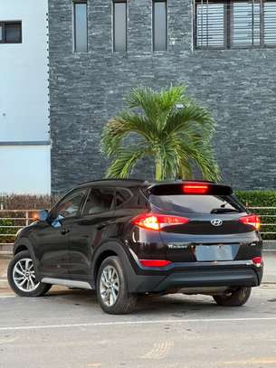 HYUNDAI TUCSON 2018 FULL OPTION image 15
