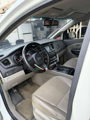Kia carnival2017 à vendre image 8