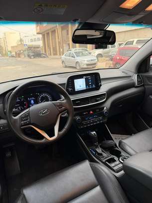HYUNDAI TUCSON 2019 image 9