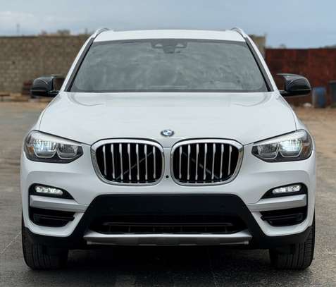 BMW X3 2019 XDrive image 3