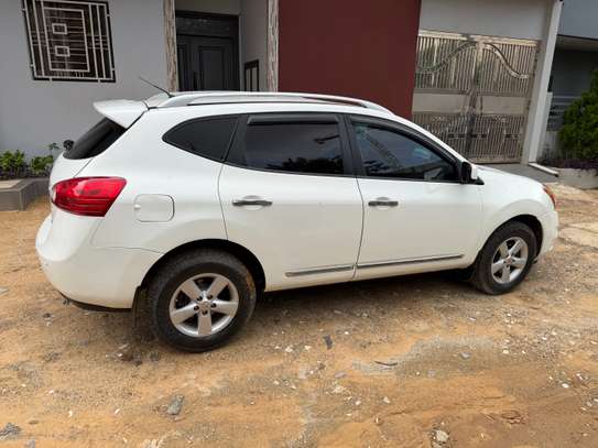 Nissan roque 4x4 image 11