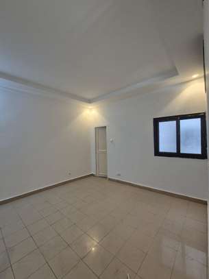 Appartement F2 Aux Maristes - A Louer image 2