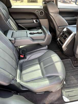 Range Rover sport image 10