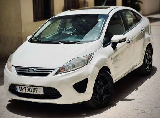 Ford fiesta 2016 image 6