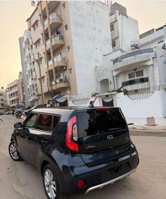Kia Soul 2018 image 2